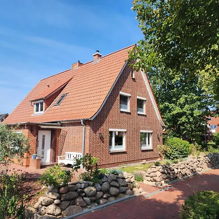 Luett Bliev - In Apartament